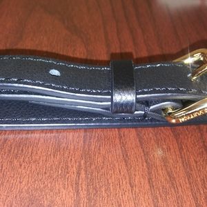 Louis Vuitton Mélie shoulder strap